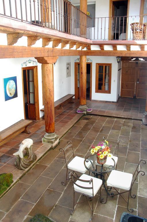 Hotel Estancia De La Era B&B Pátzcuaro Екстериор снимка