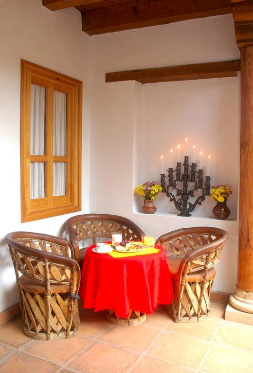 Hotel Estancia De La Era B&B Pátzcuaro Екстериор снимка